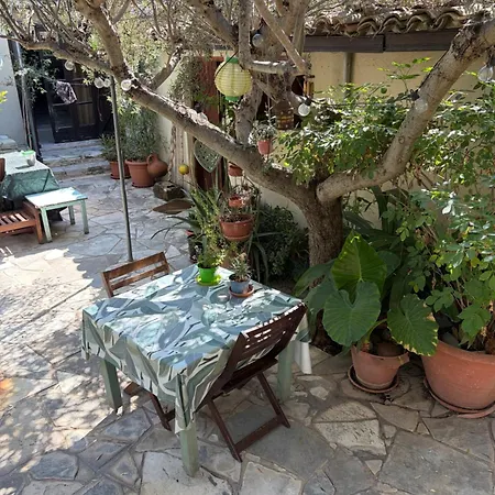 Avli-the Courtyard Πανσιόν 4*