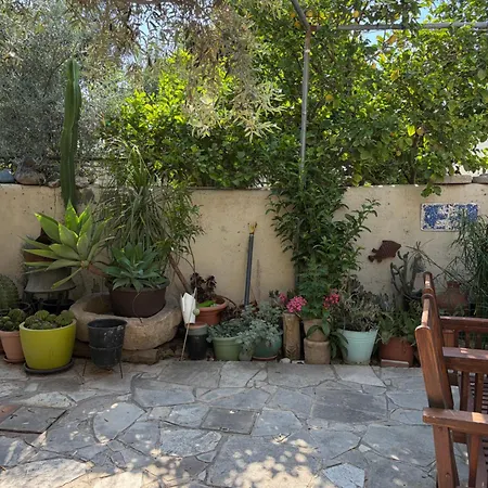 Πανσιόν Avli-the Courtyard Λευκωσία